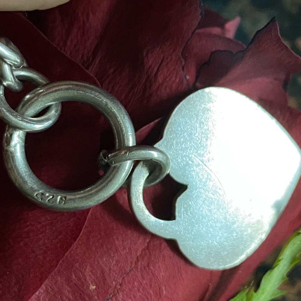 Heart Tag bracelet πβ€οΈ - Picture 2 of 2